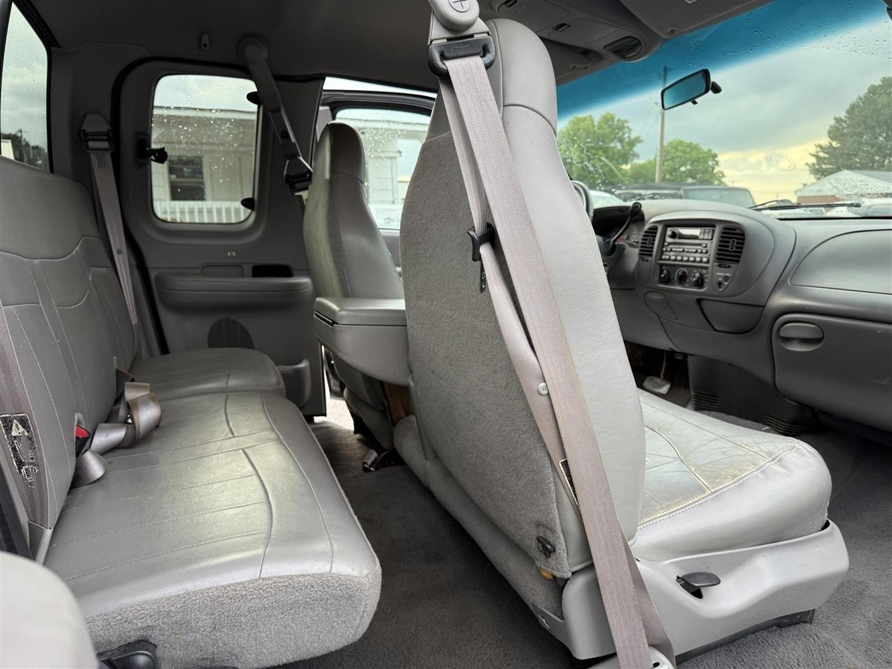 Ford F-150  2000