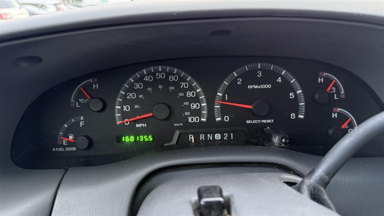 Ford F-150  2000