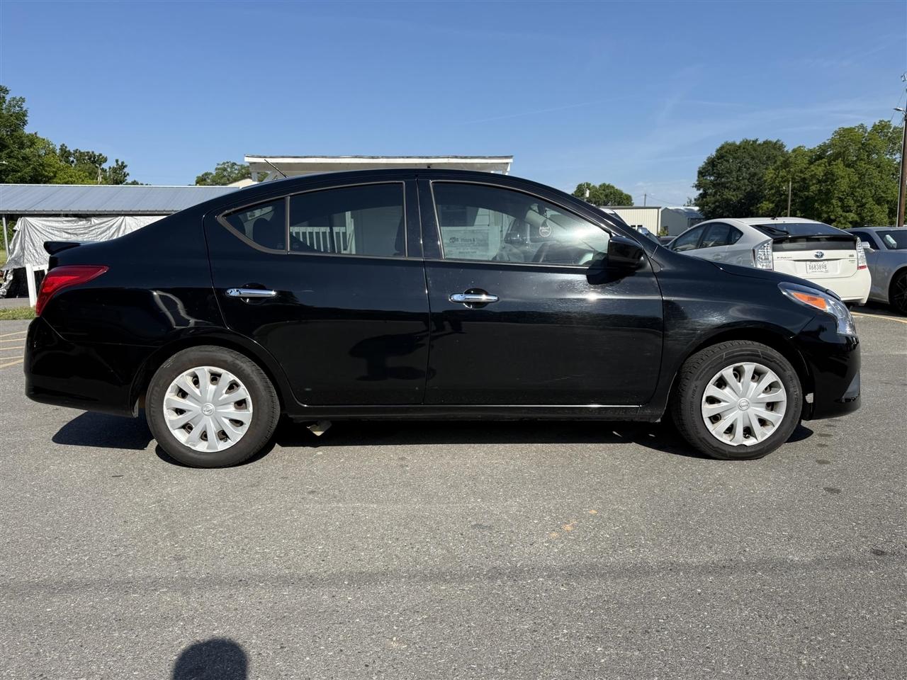 Nissan Versa  2016