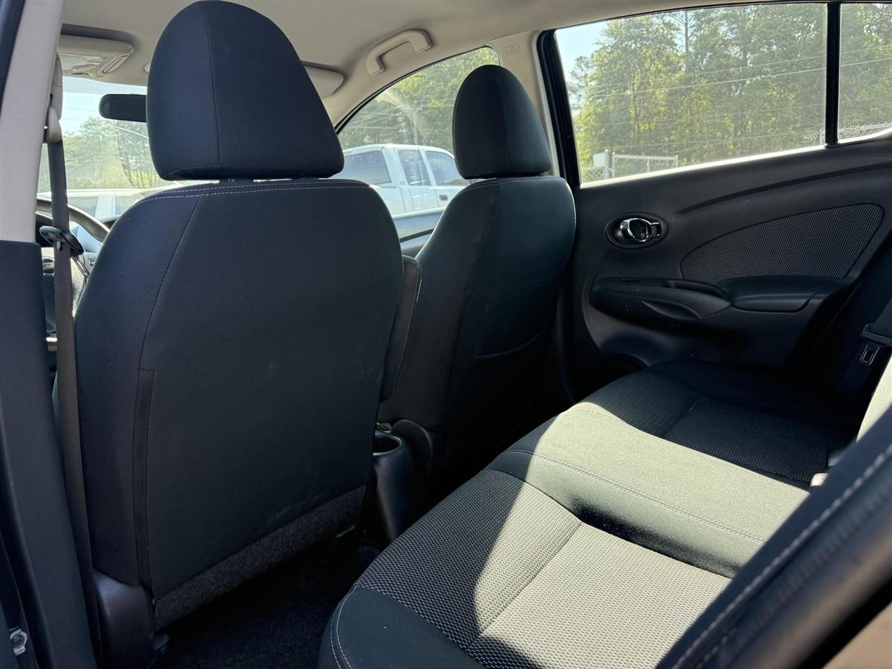 Nissan Versa  2016