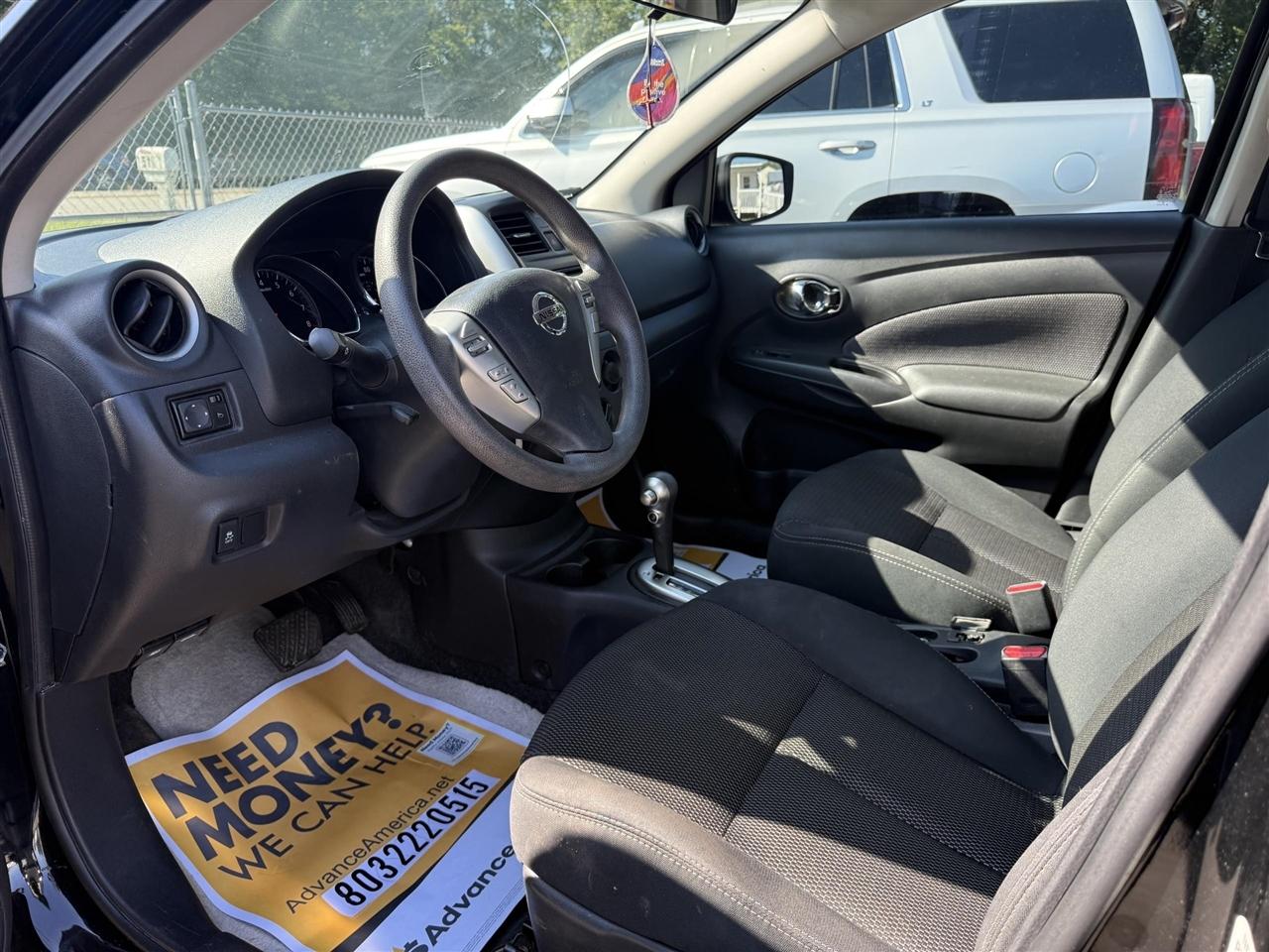 Nissan Versa  2016