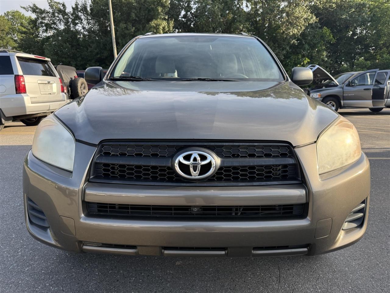 Toyota RAV4  2012