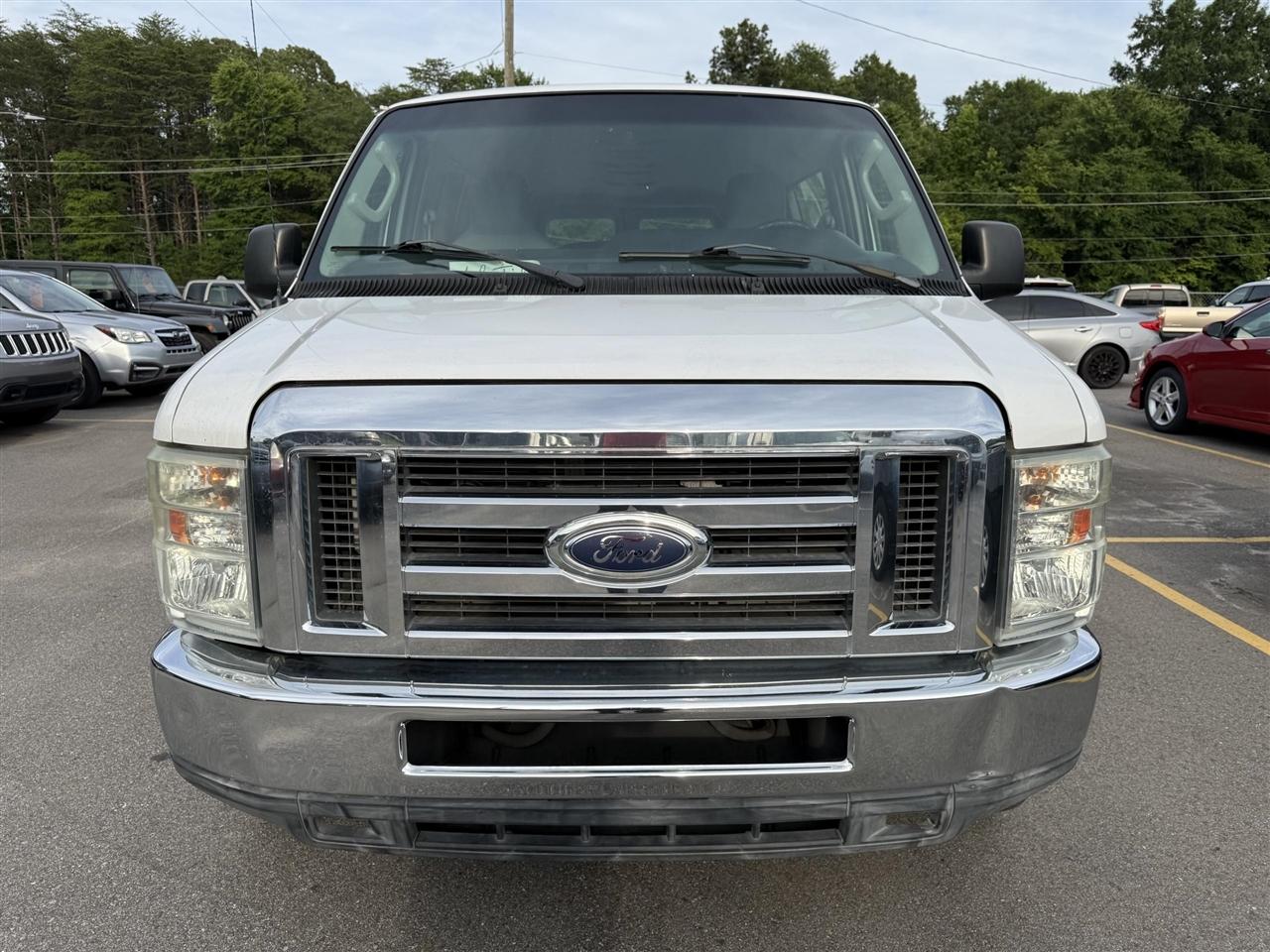 Ford Econoline  2013