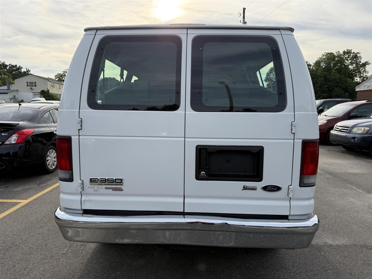 Ford Econoline  2013