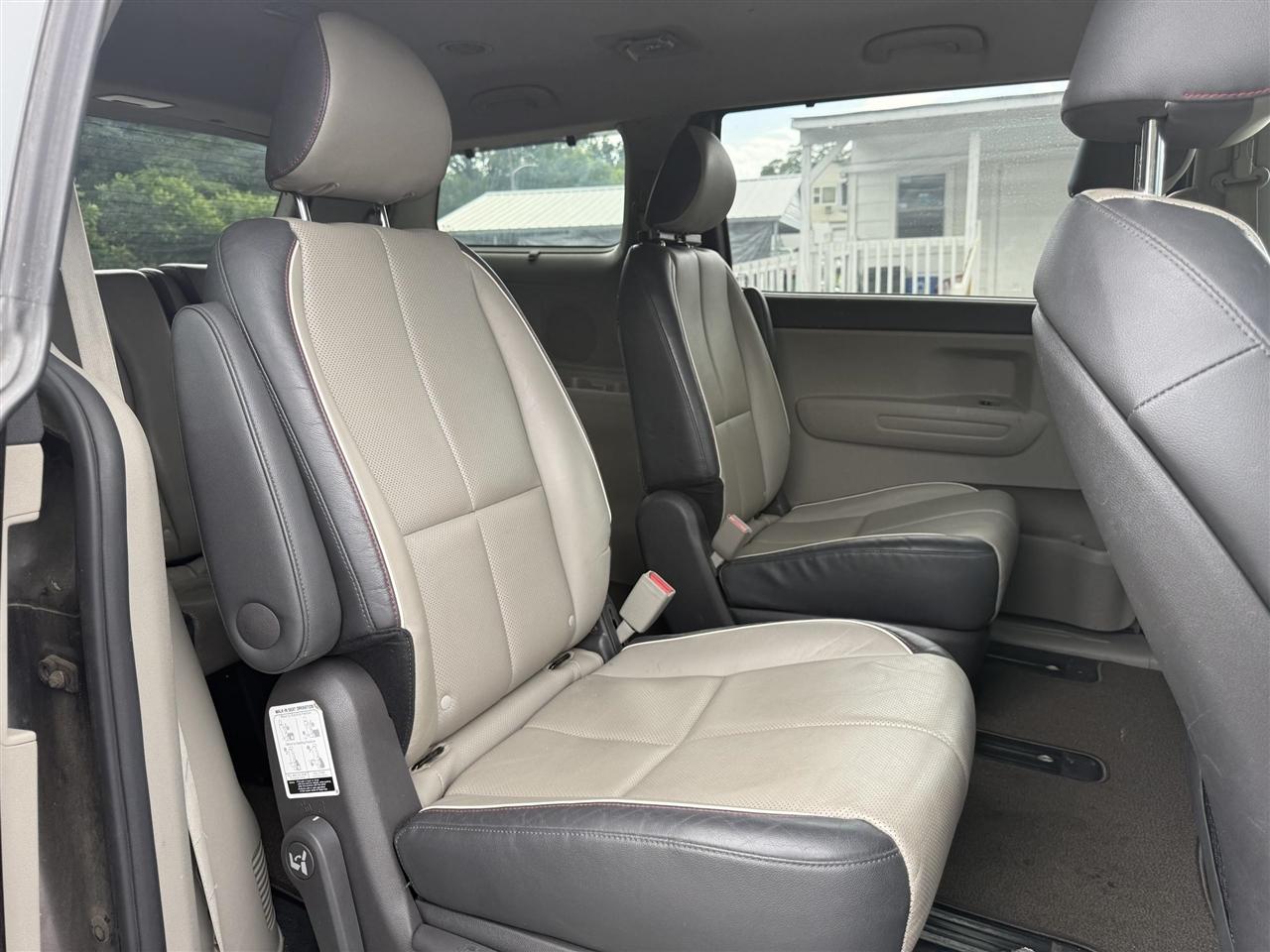 Kia Sedona  2017