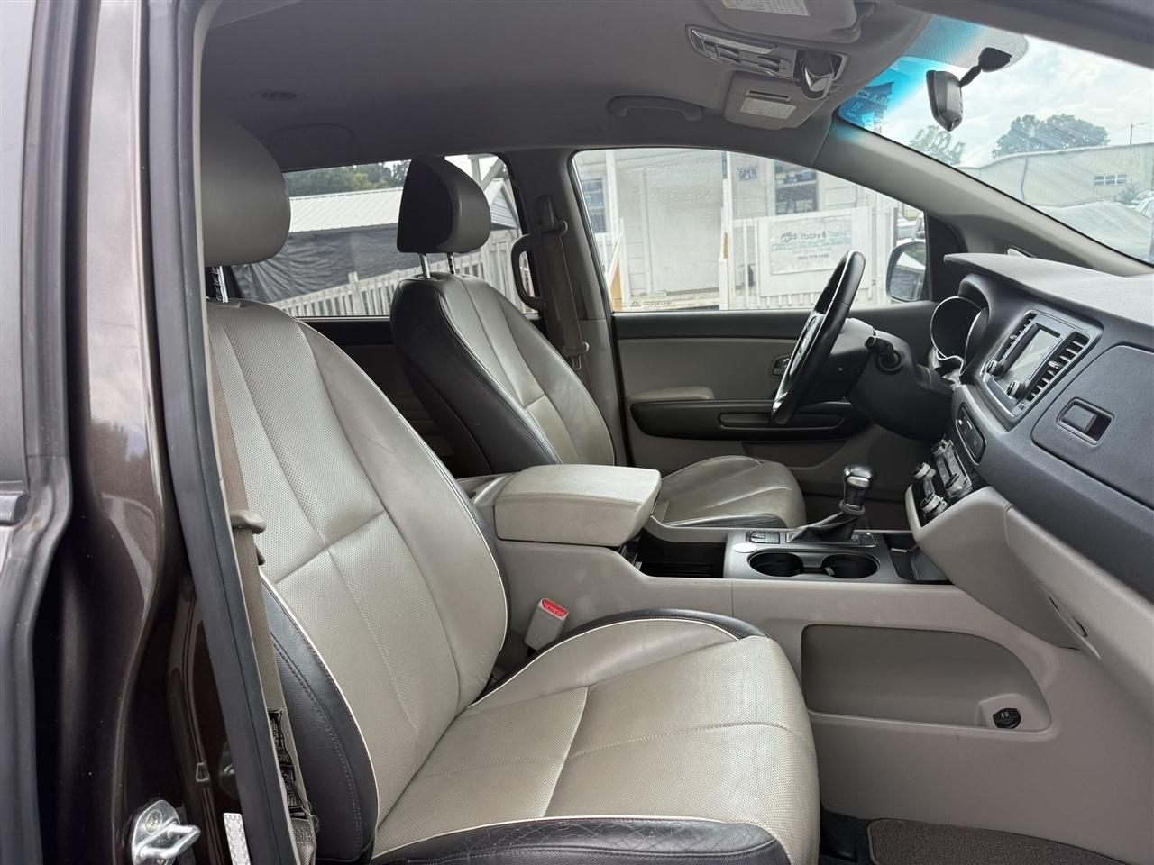 Kia Sedona  2017