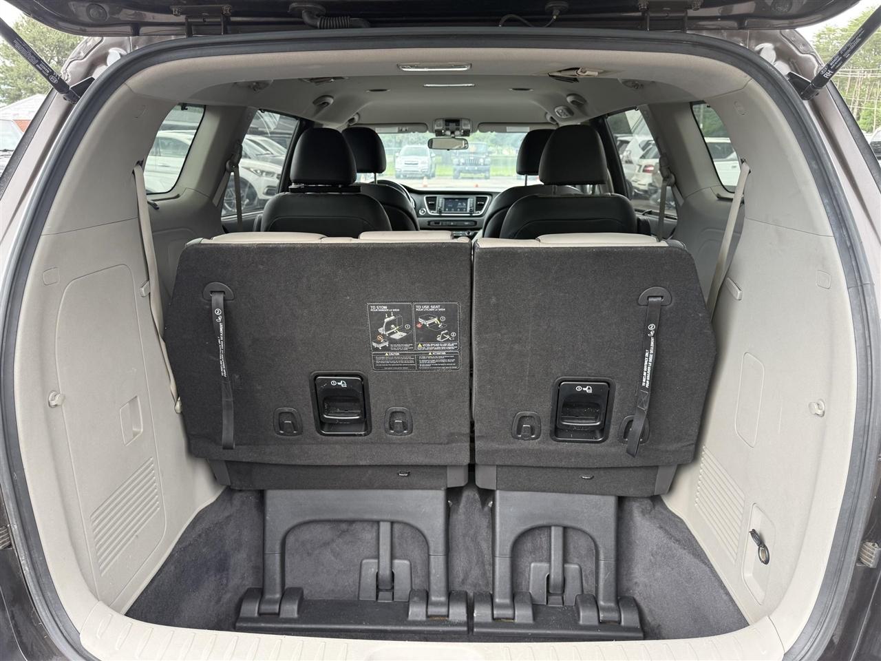 Kia Sedona  2017