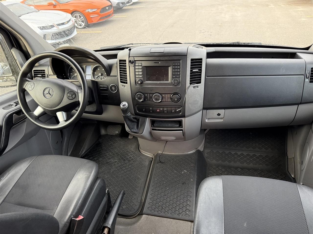Mercedes-Benz Sprinter  2016