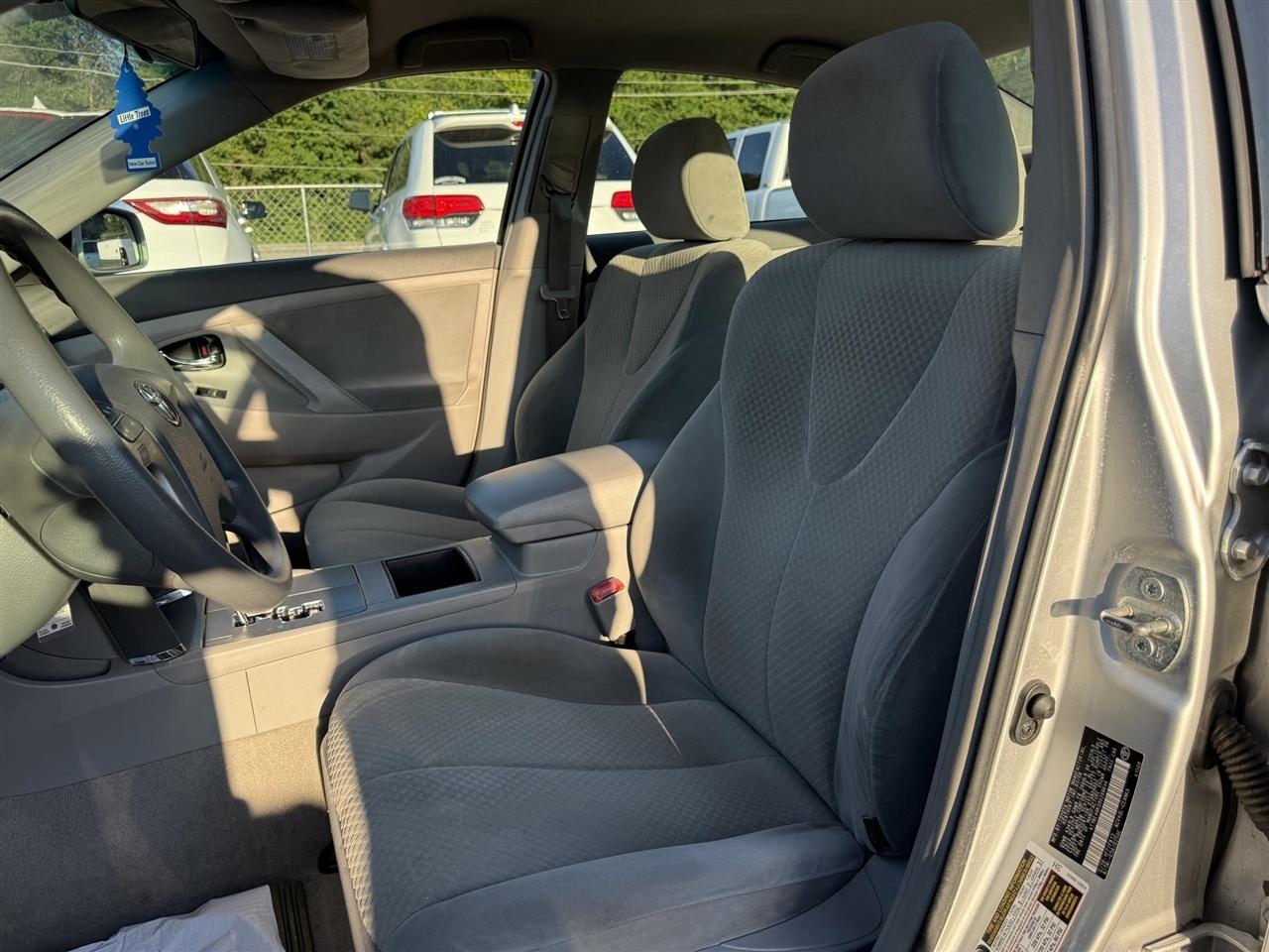 Toyota Camry  2009