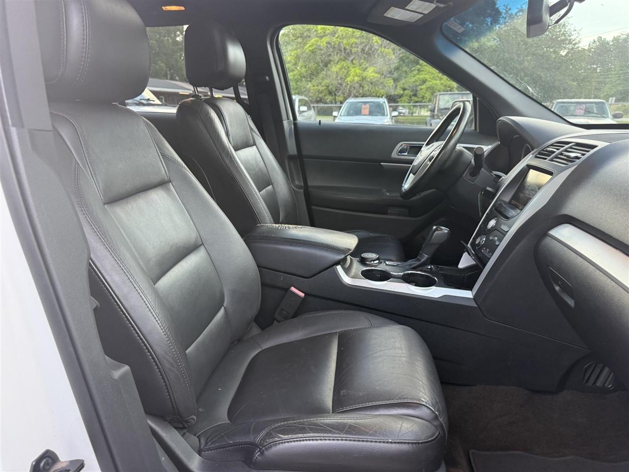 Ford Explorer  2015