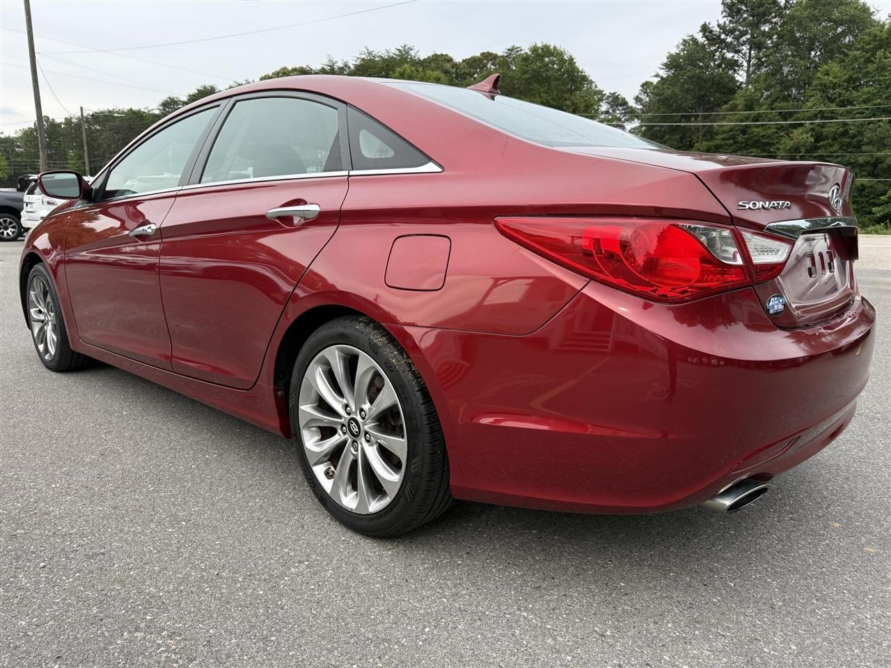 Hyundai Sonata  2011