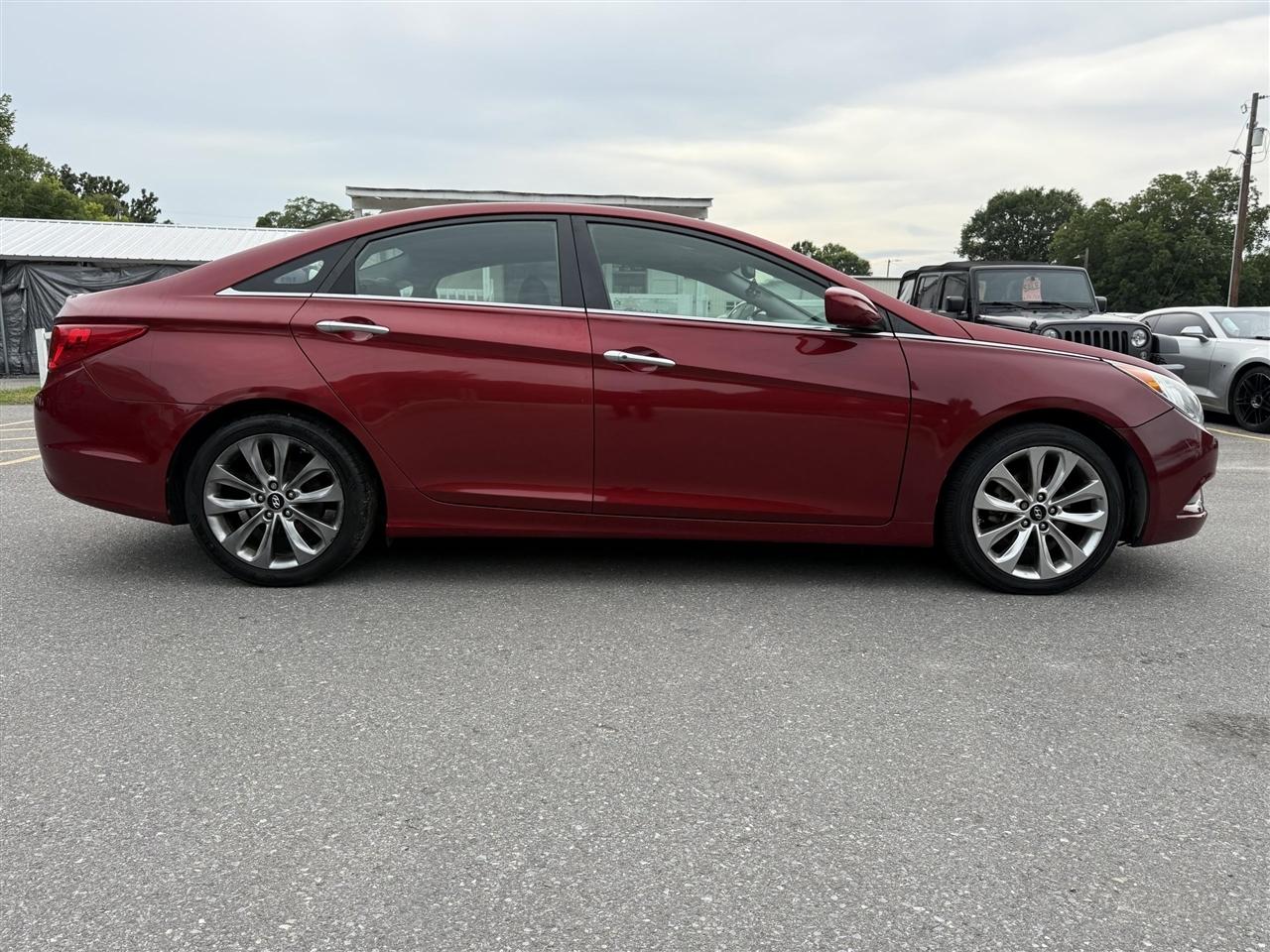 Hyundai Sonata  2011