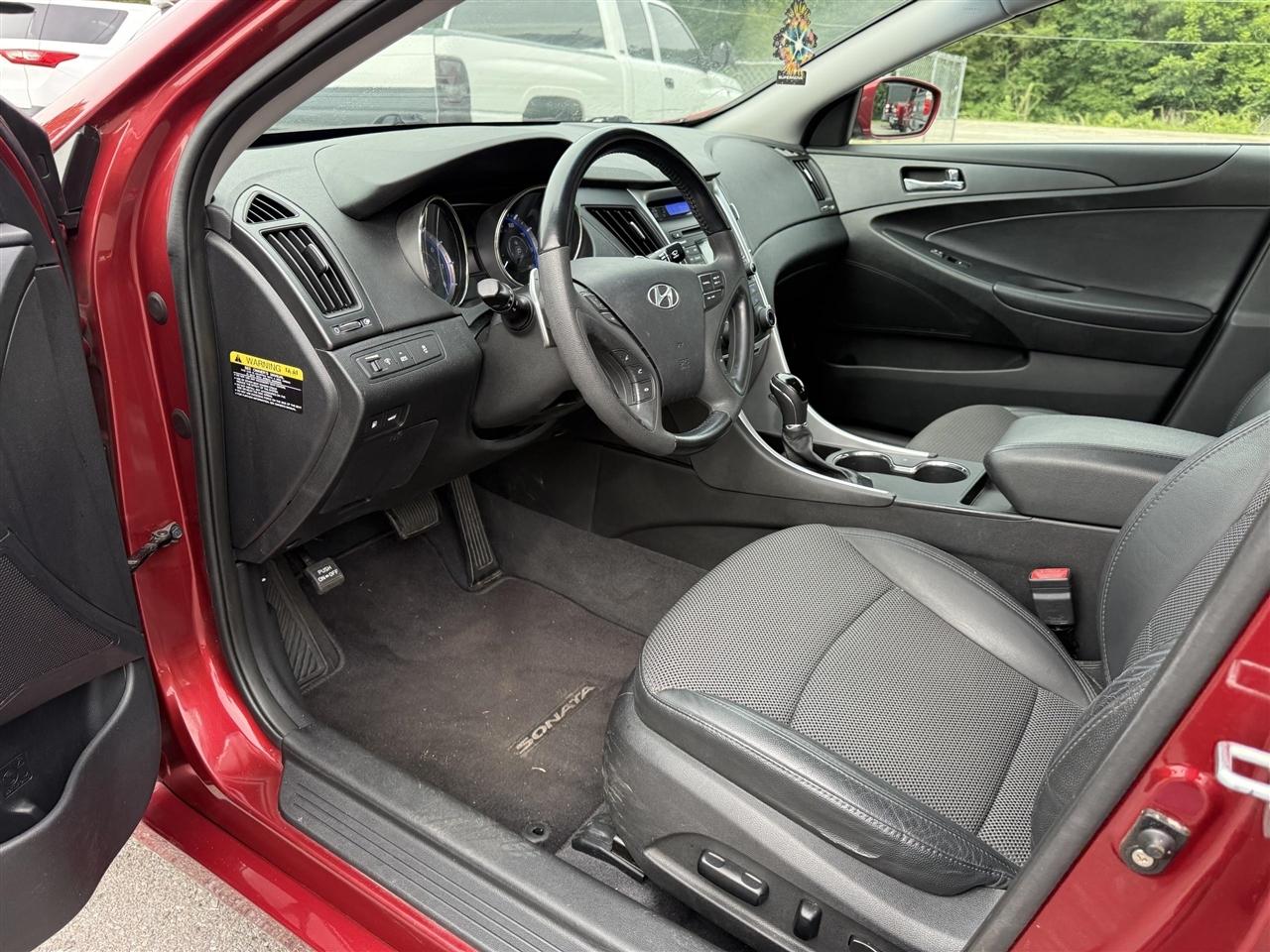 Hyundai Sonata  2011