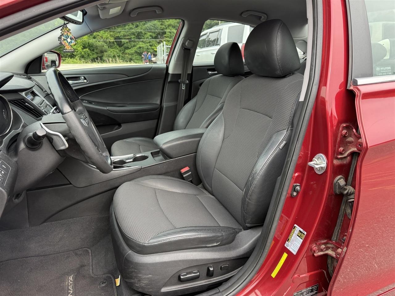 Hyundai Sonata  2011