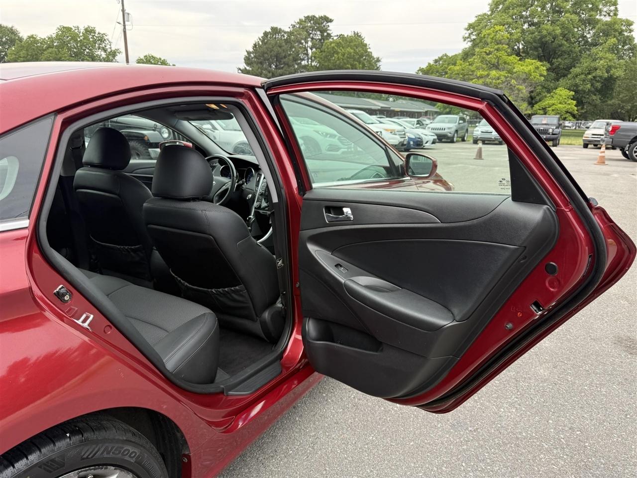 Hyundai Sonata  2011