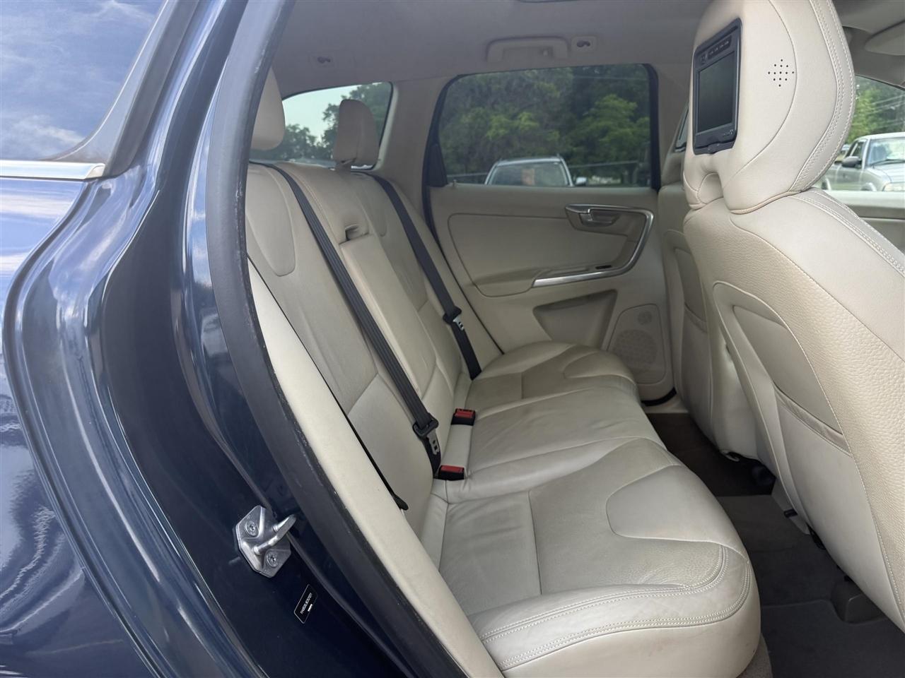 Volvo XC60  2014