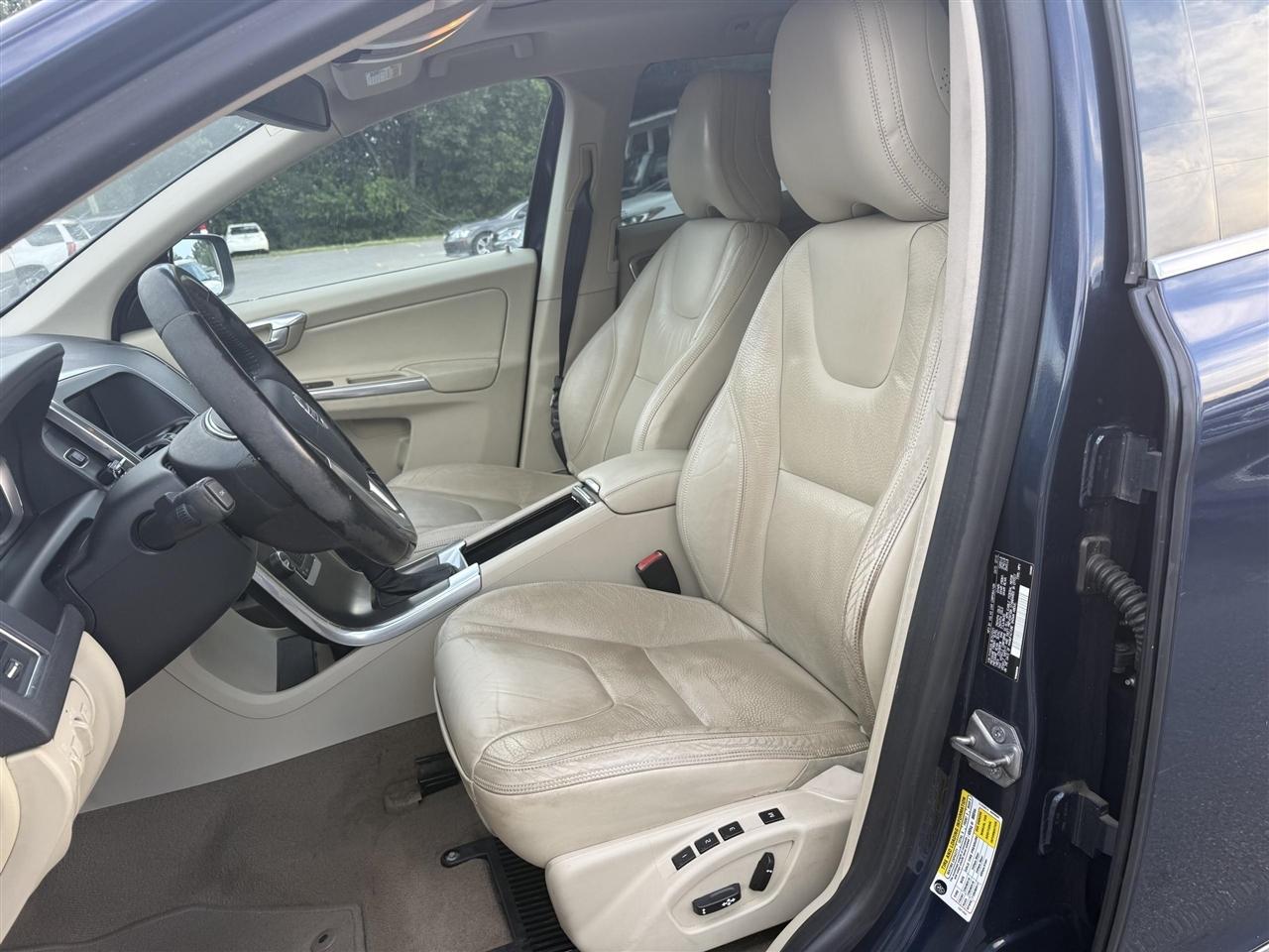 Volvo XC60  2014