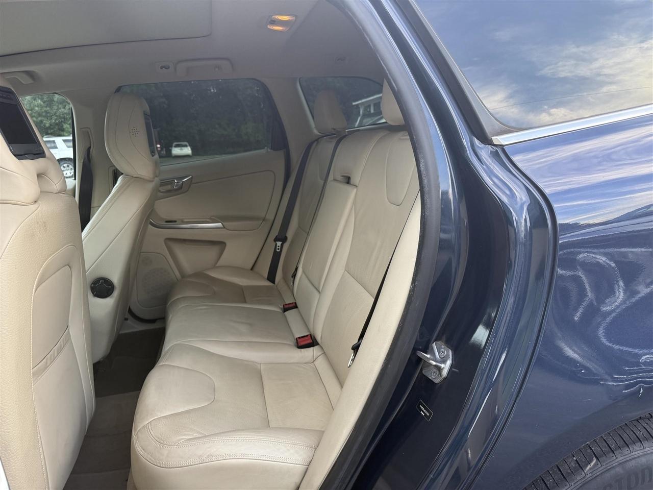 Volvo XC60  2014