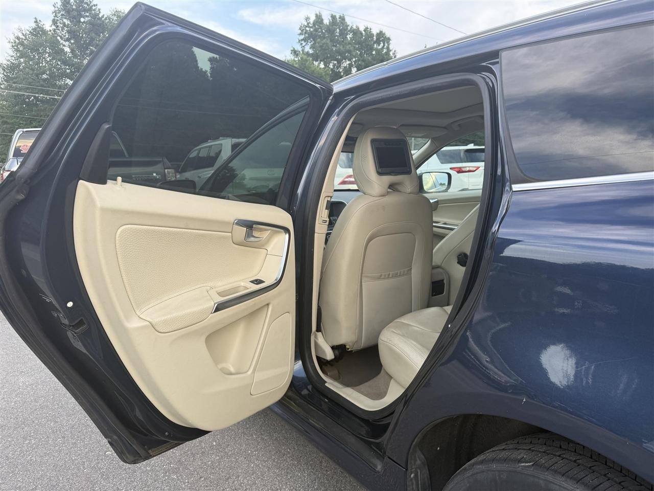 Volvo XC60  2014
