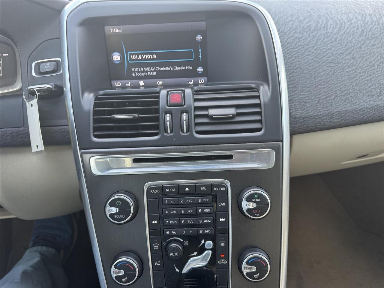 Volvo XC60  2014