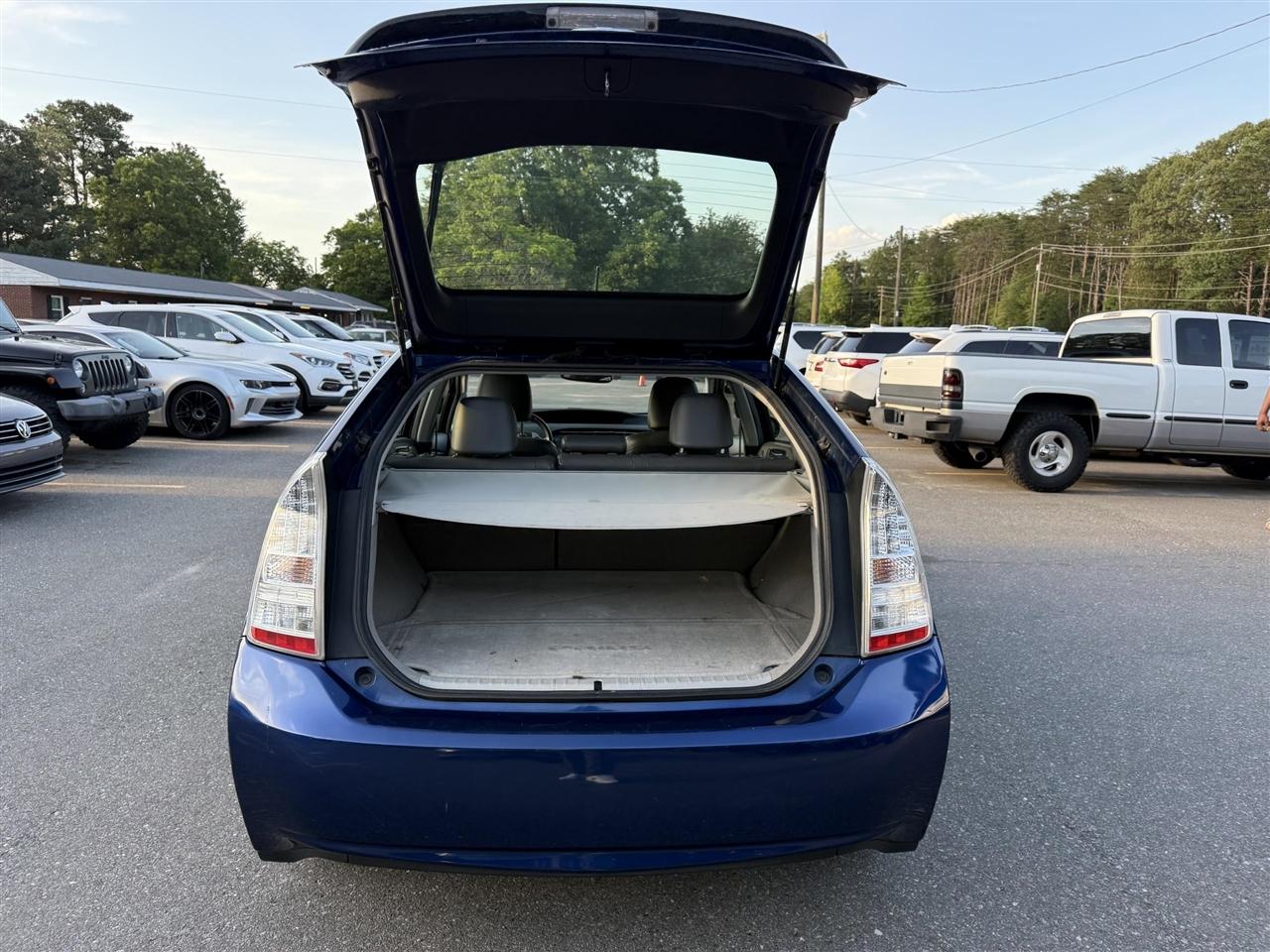 Toyota Prius  2010