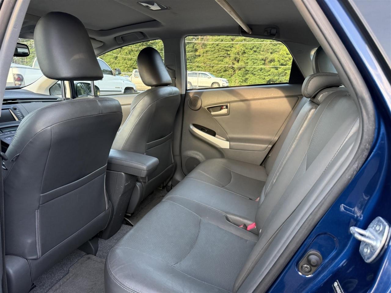Toyota Prius  2010