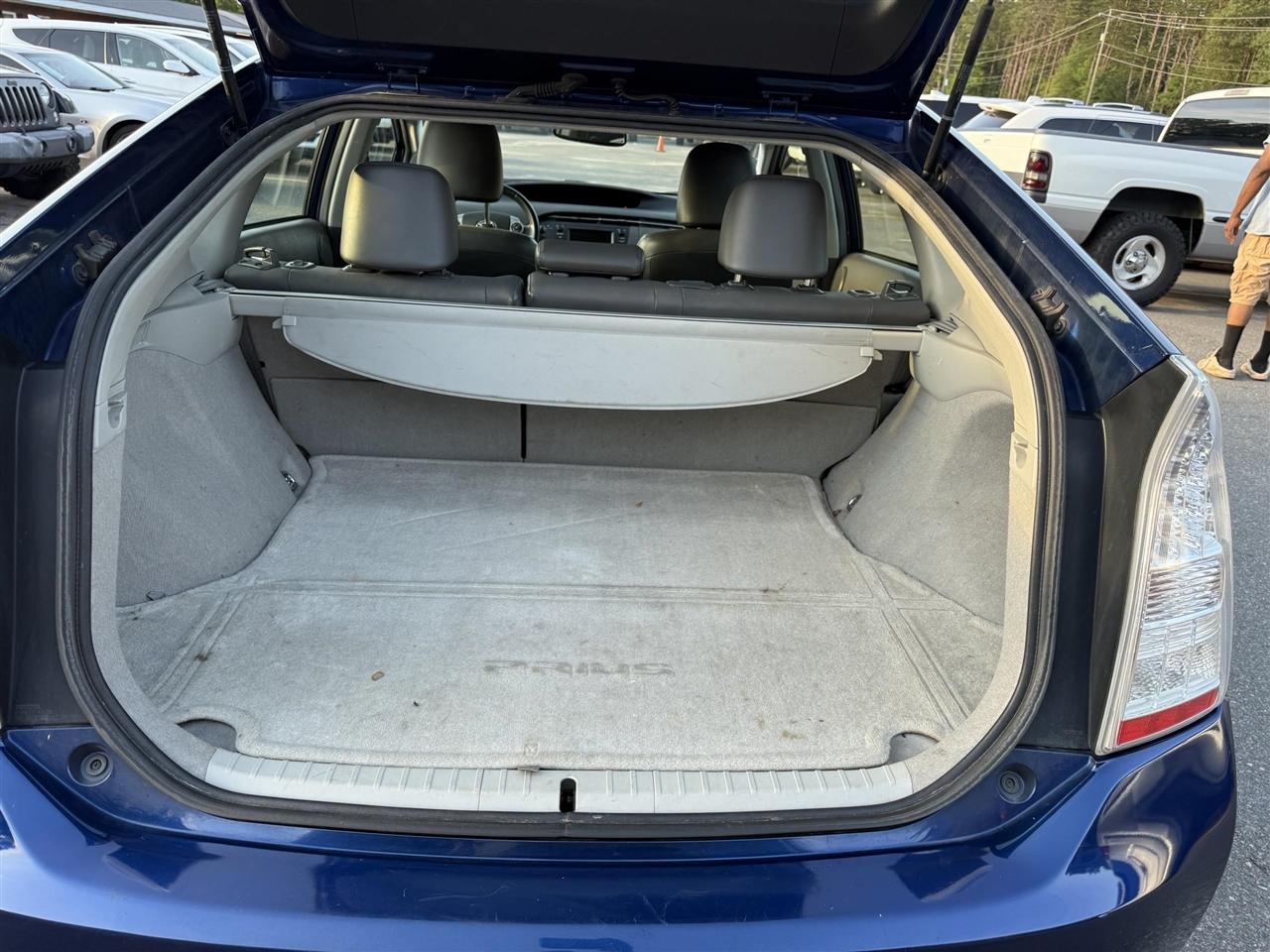 Toyota Prius  2010