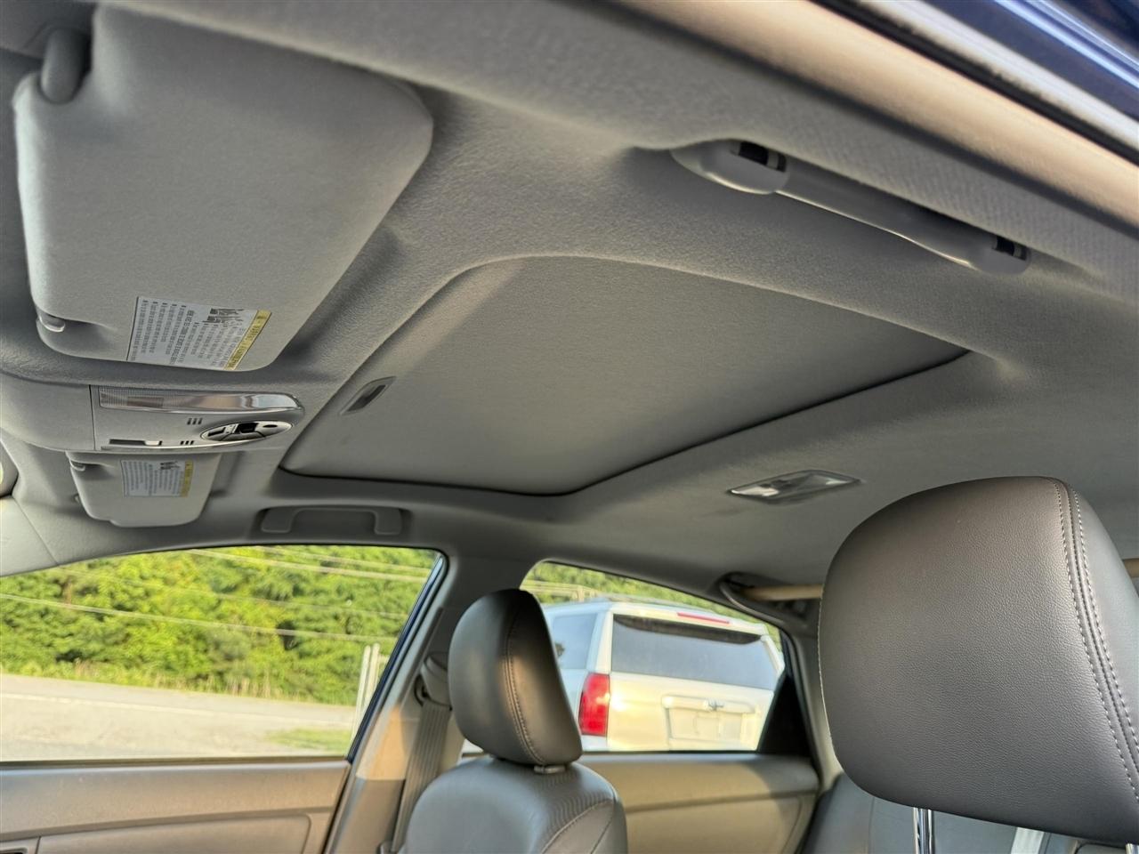 Toyota Prius  2010