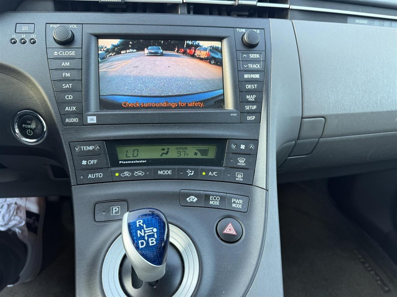 Toyota Prius  2010