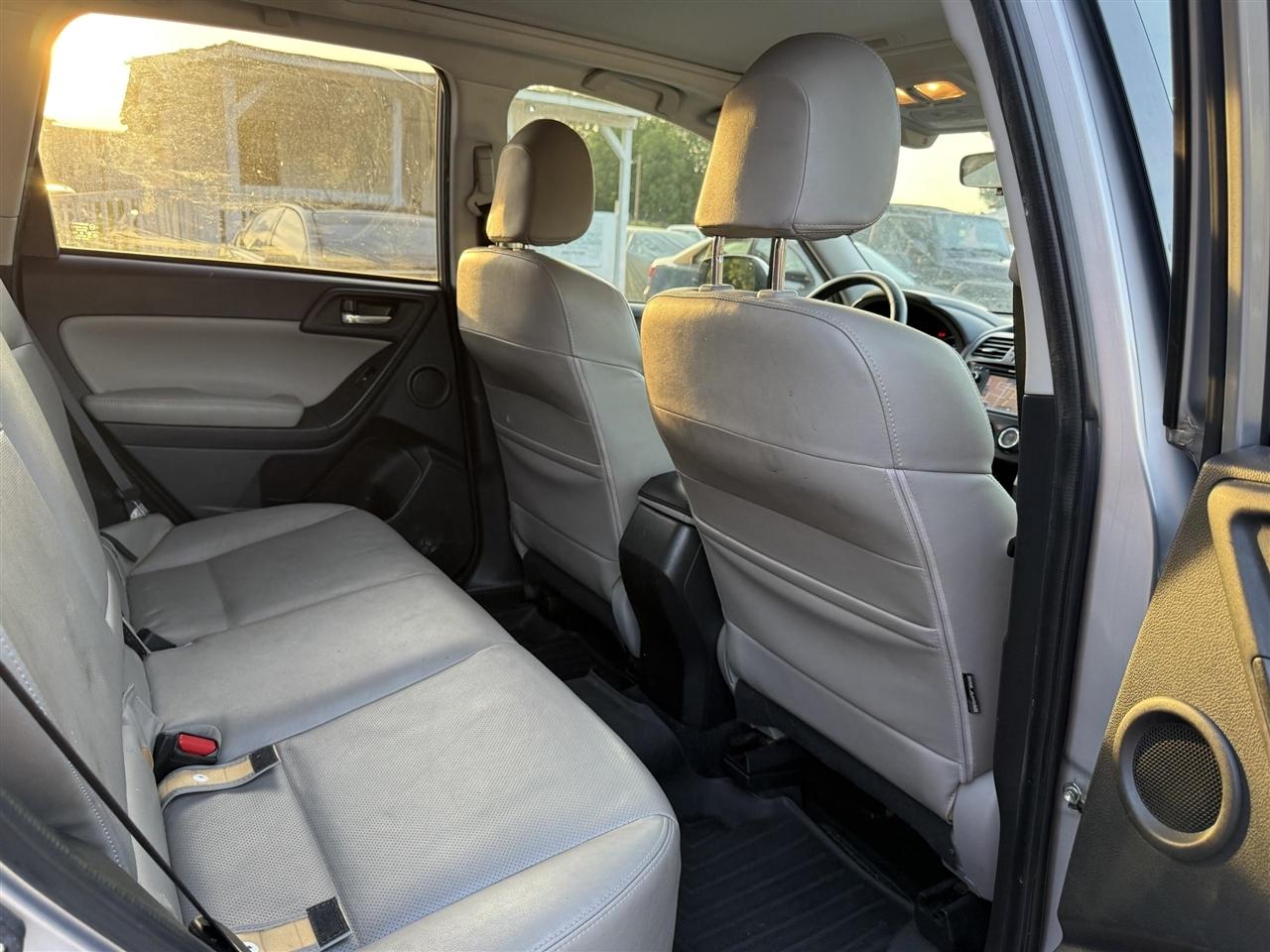 Subaru Forester  2014