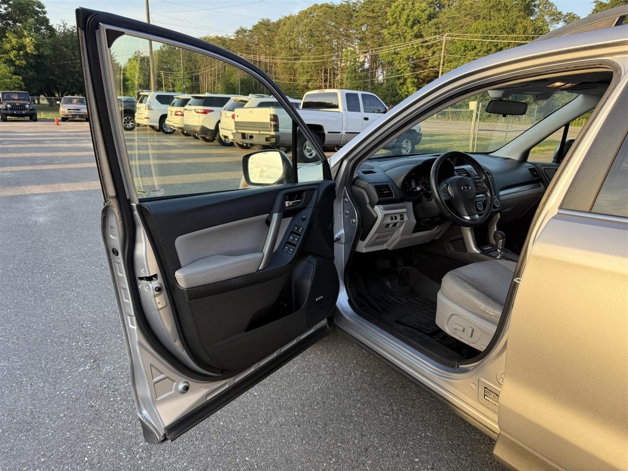Subaru Forester  2014