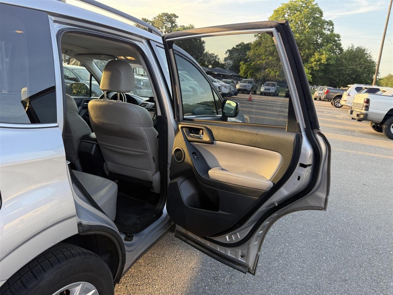 Subaru Forester  2014