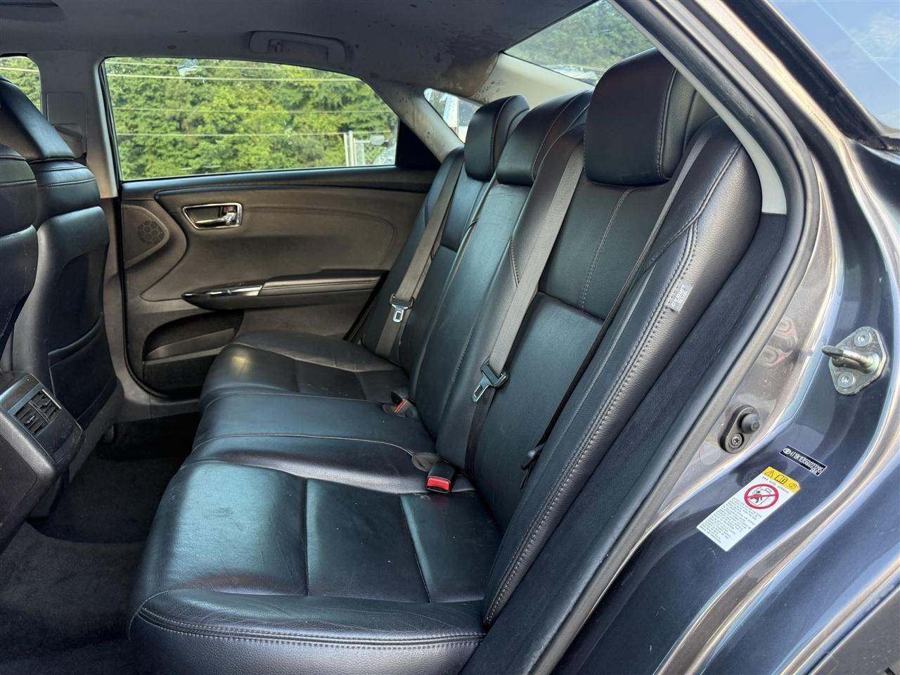 Toyota Avalon  2016