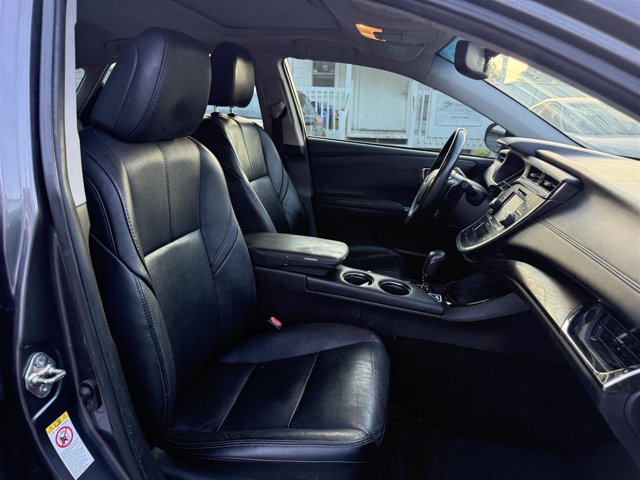 Toyota Avalon  2016