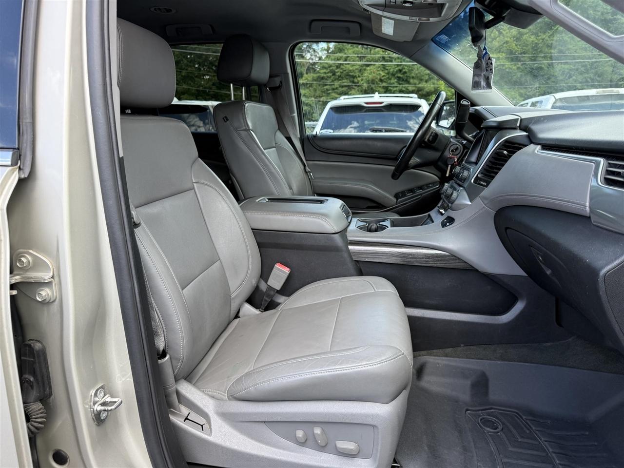 Chevrolet Tahoe  2015