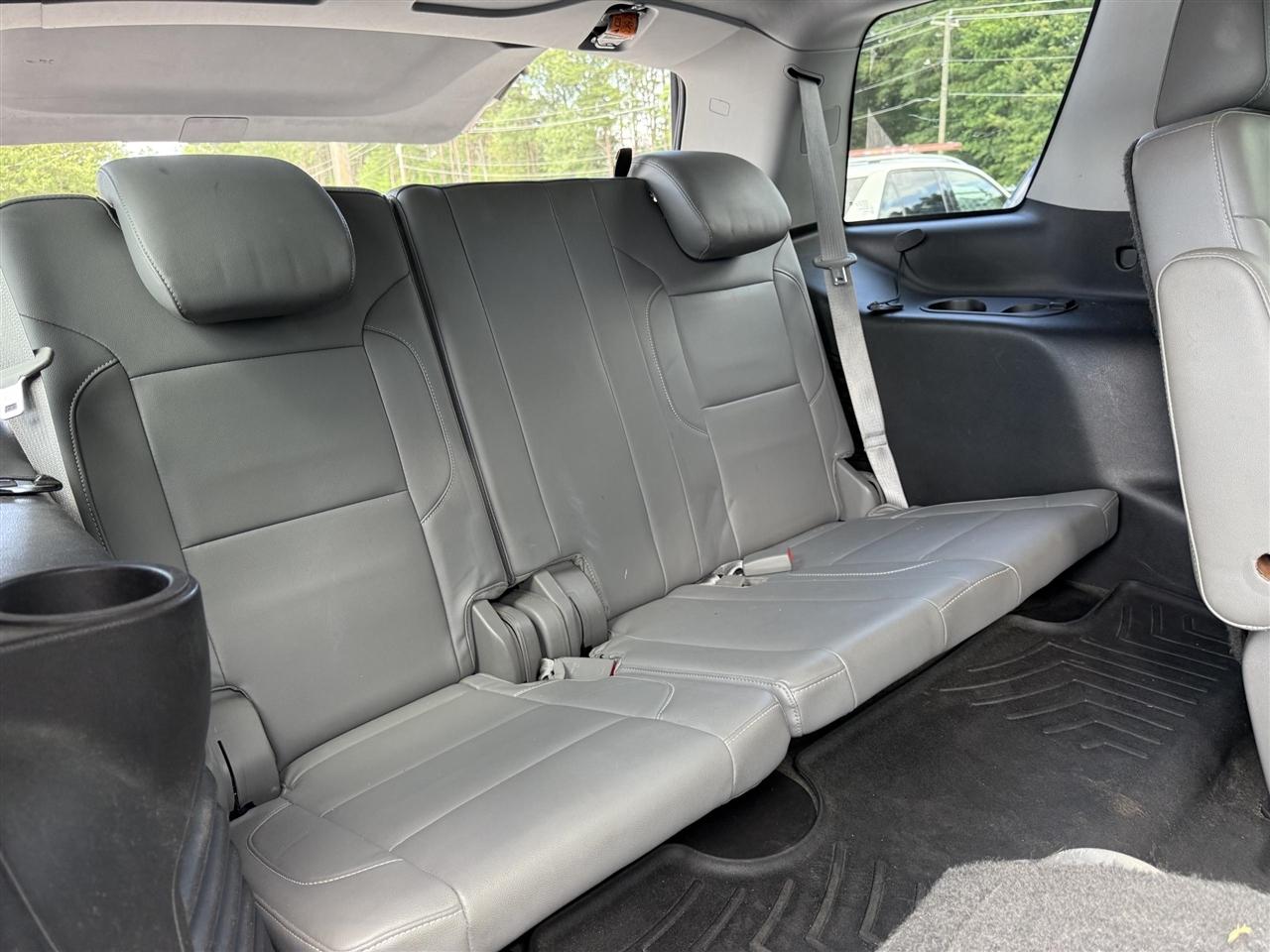 Chevrolet Tahoe  2015