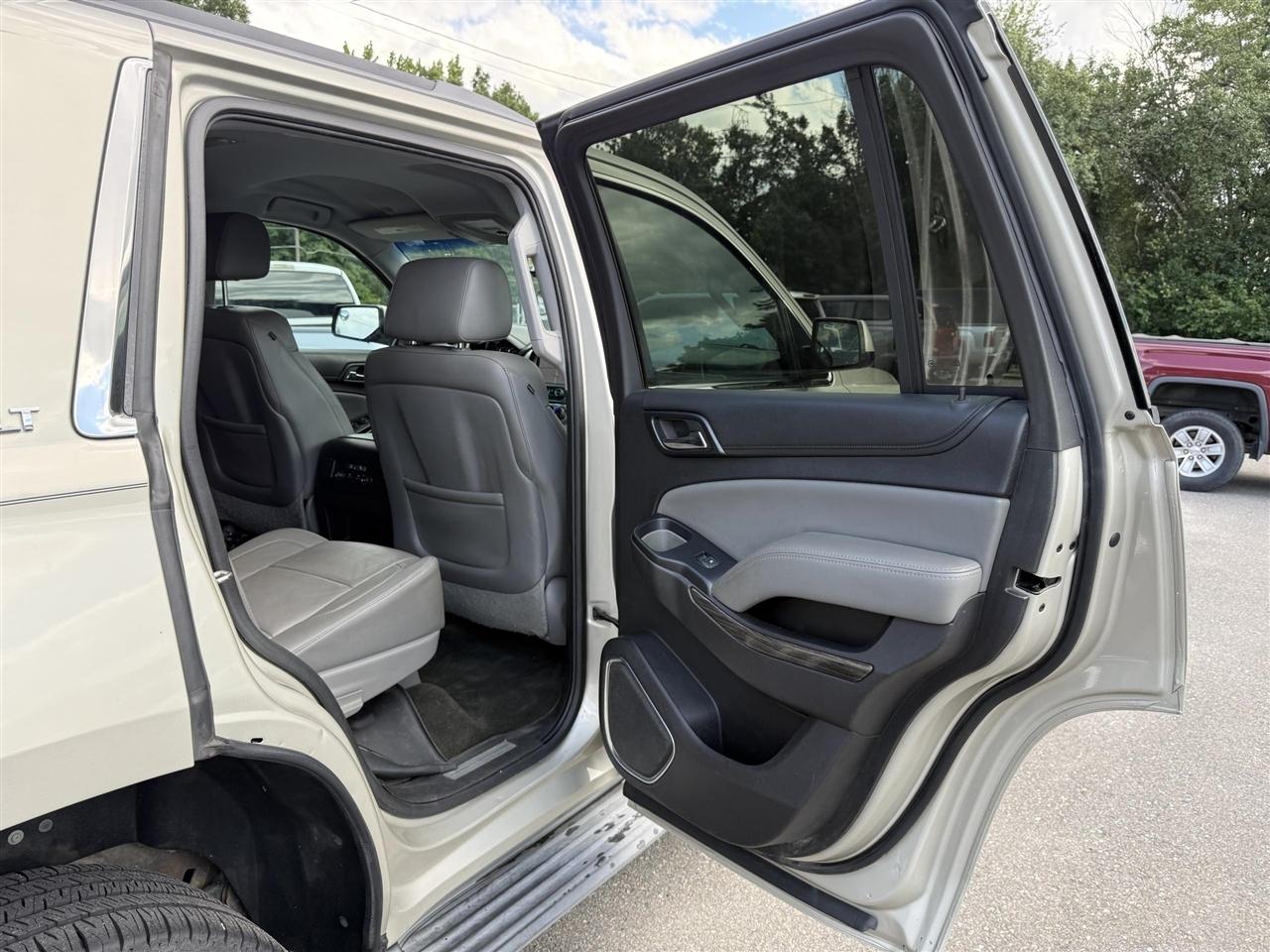 Chevrolet Tahoe  2015