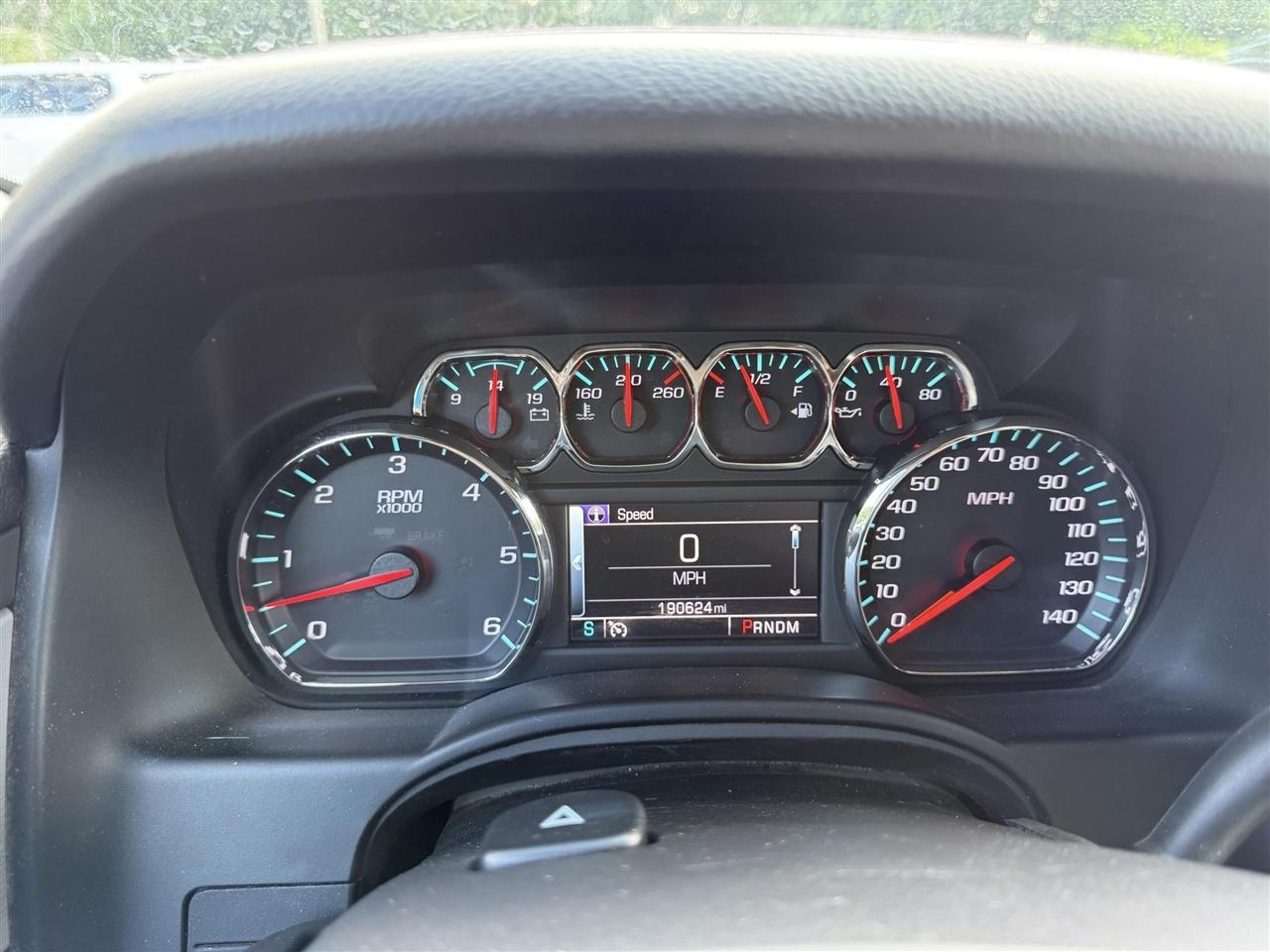 Chevrolet Tahoe  2015
