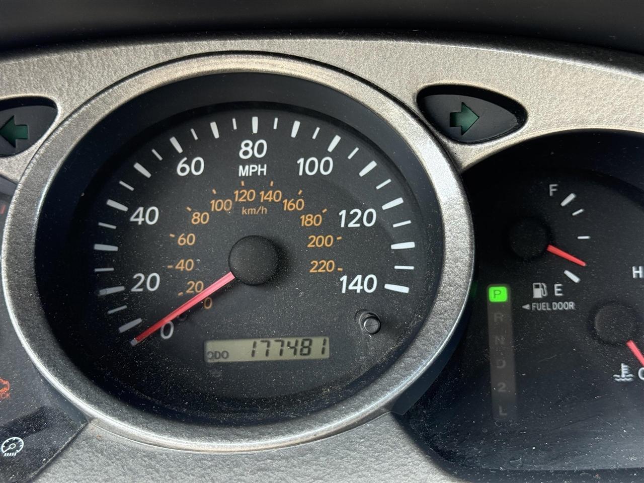 Toyota Highlander  2002