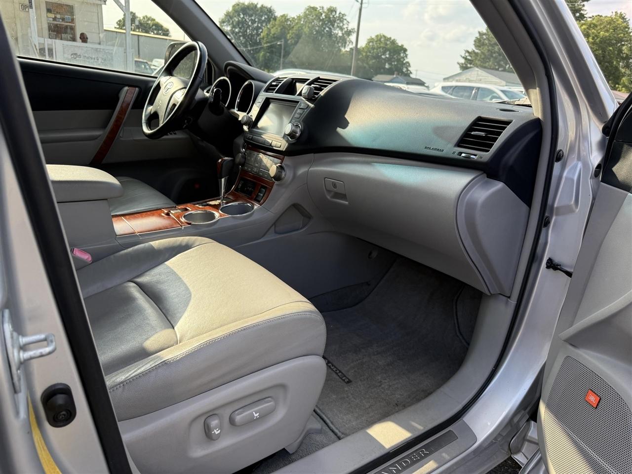 Toyota Highlander  2008