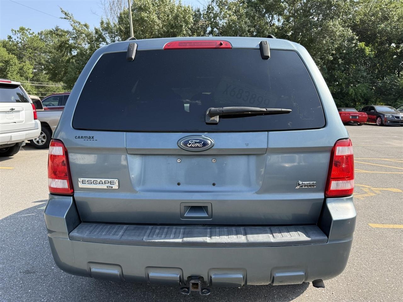 Ford Escape  2010