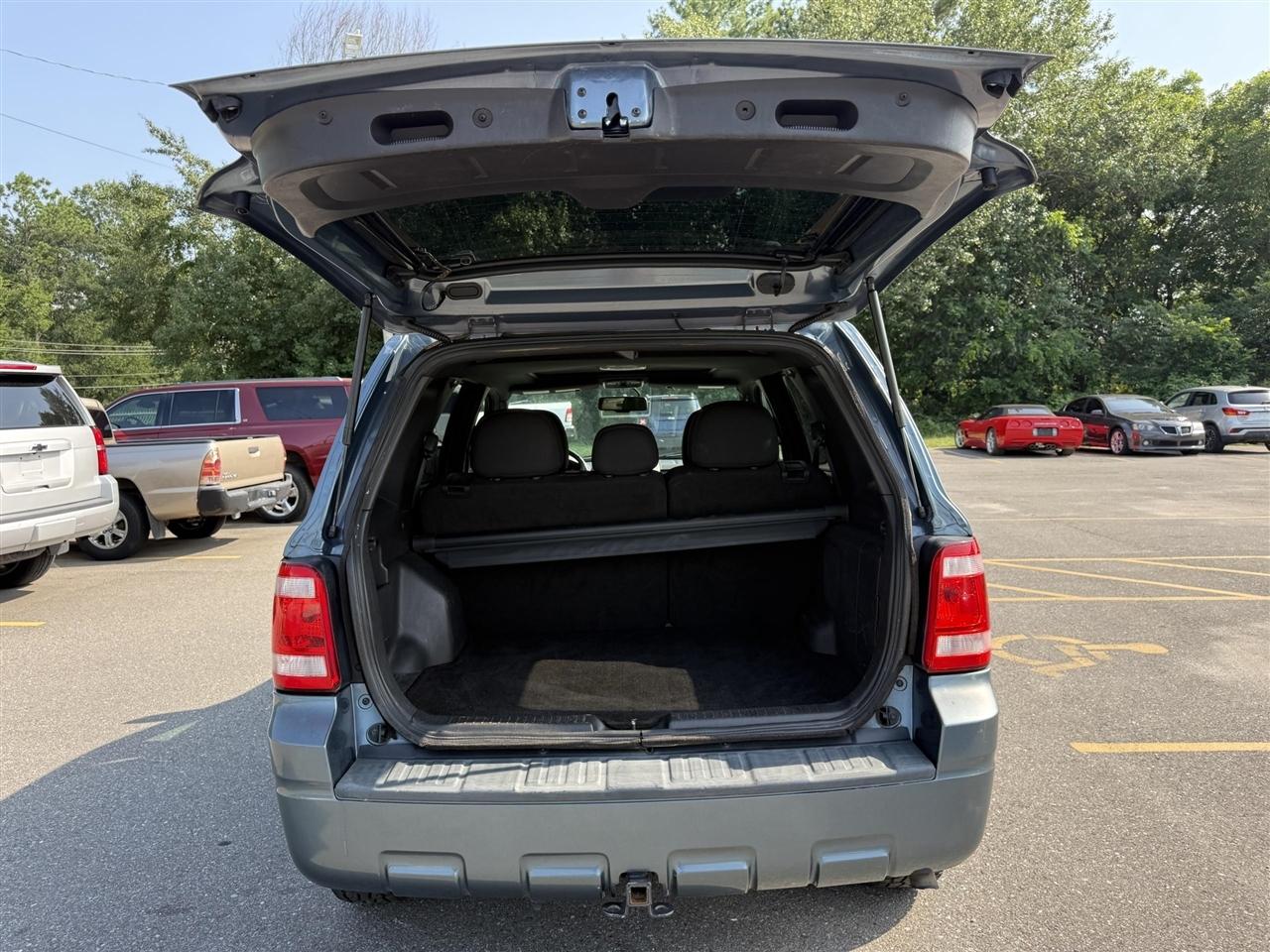 Ford Escape  2010