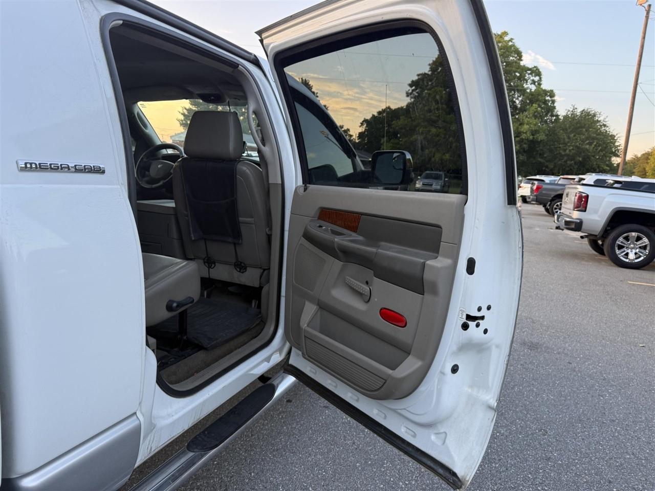 Dodge Ram 1500  2006