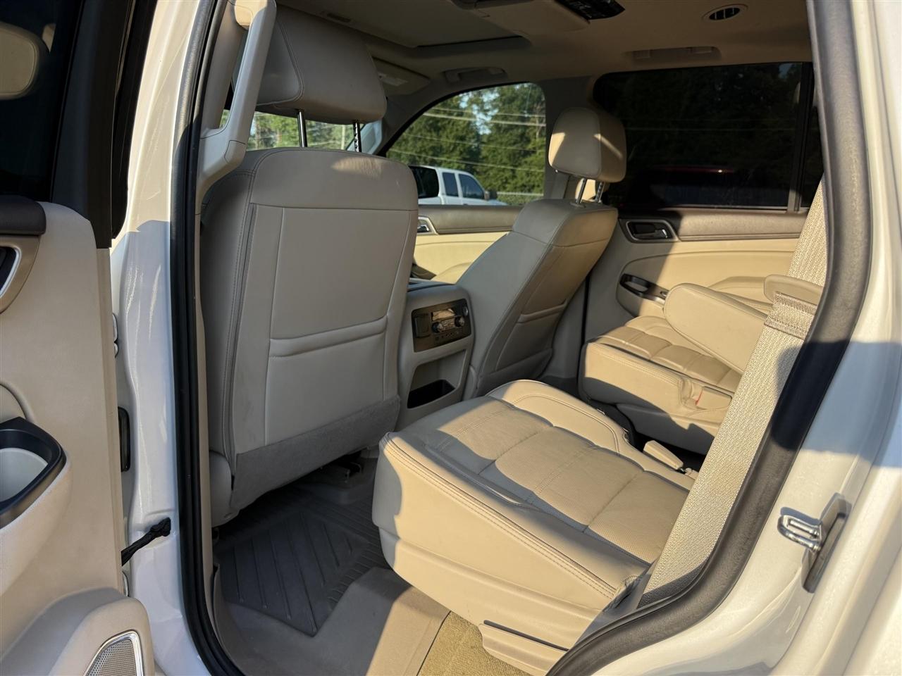GMC Yukon Denali  2017