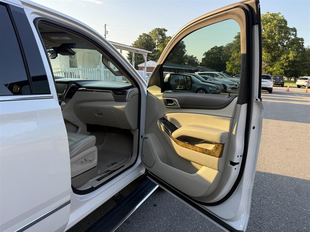 GMC Yukon Denali  2017