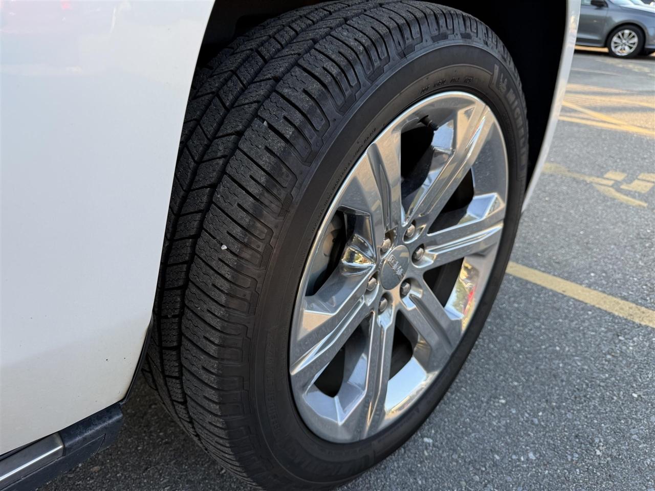 GMC Yukon Denali  2017