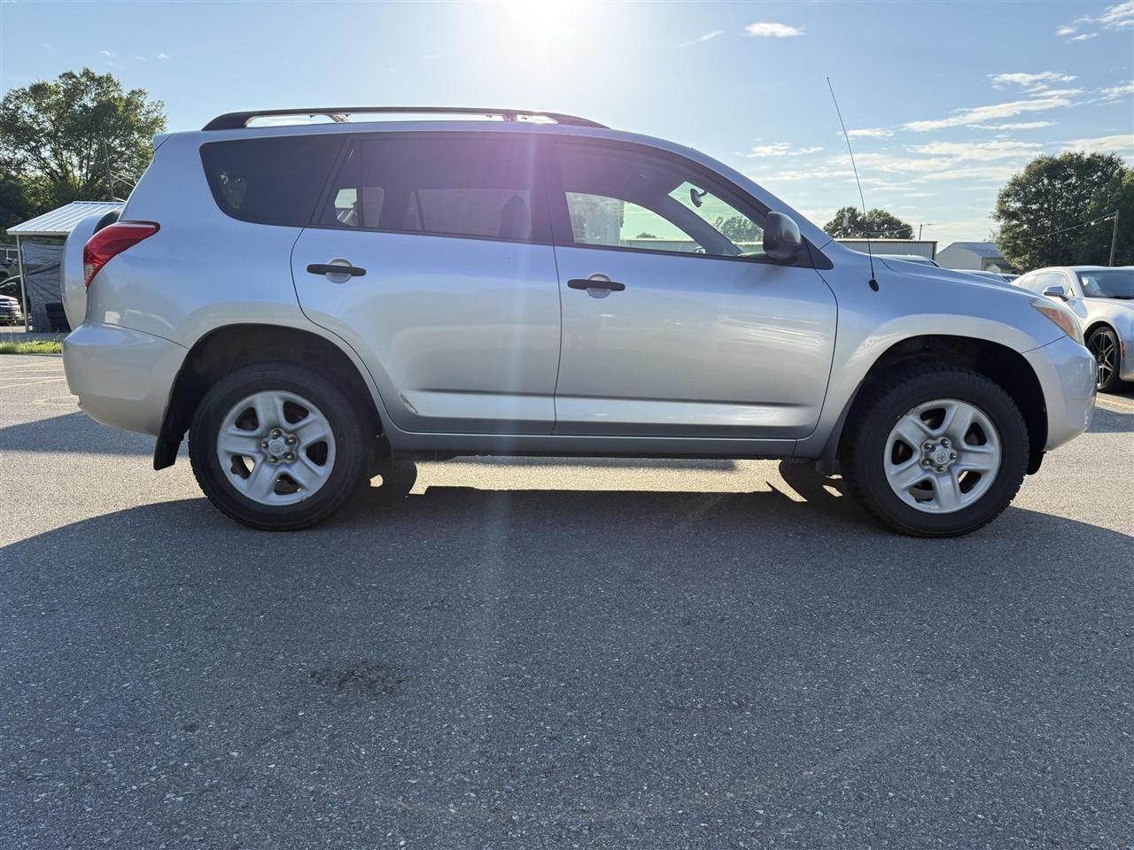 Toyota RAV4  2008