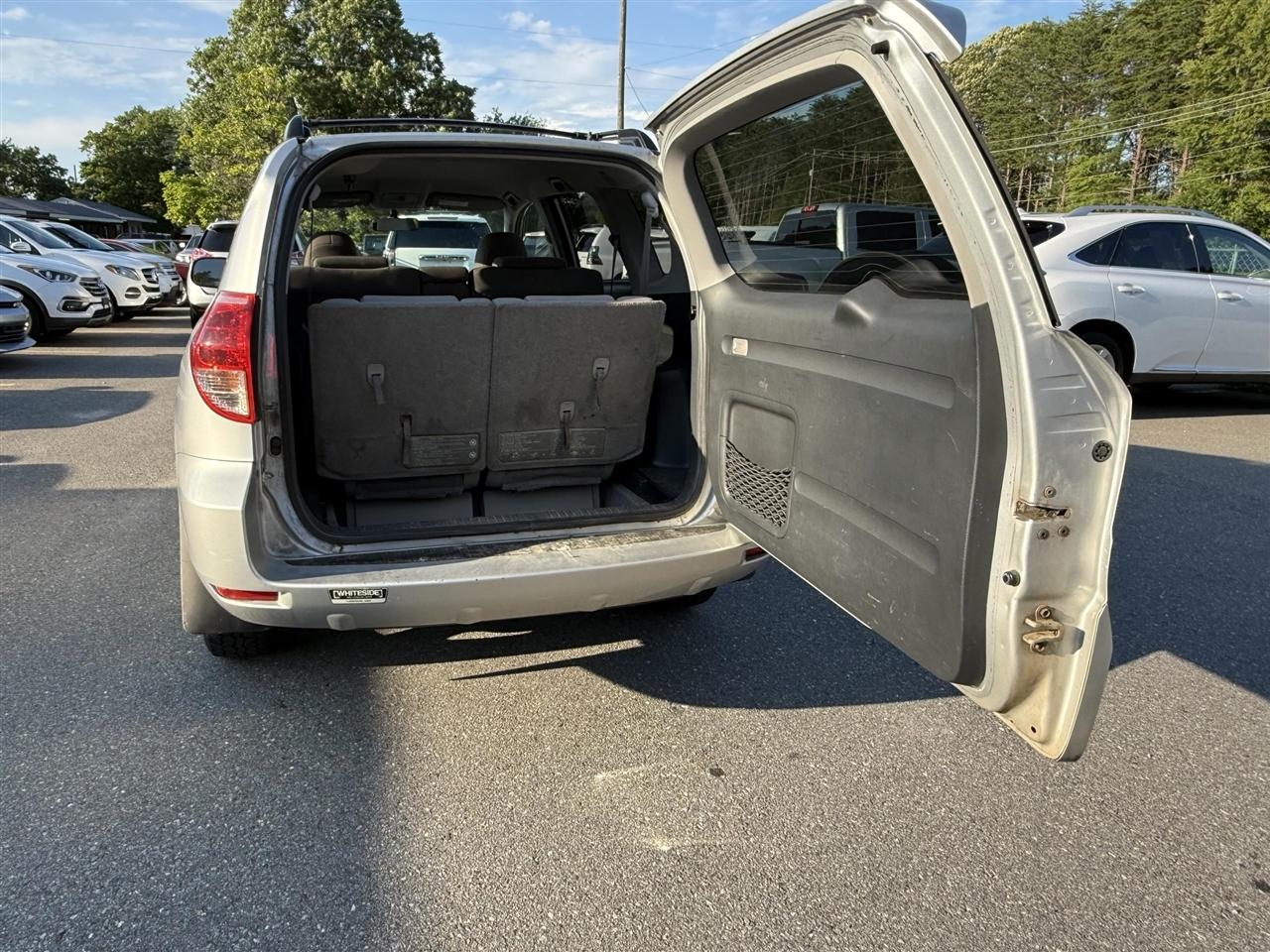 Toyota RAV4  2008