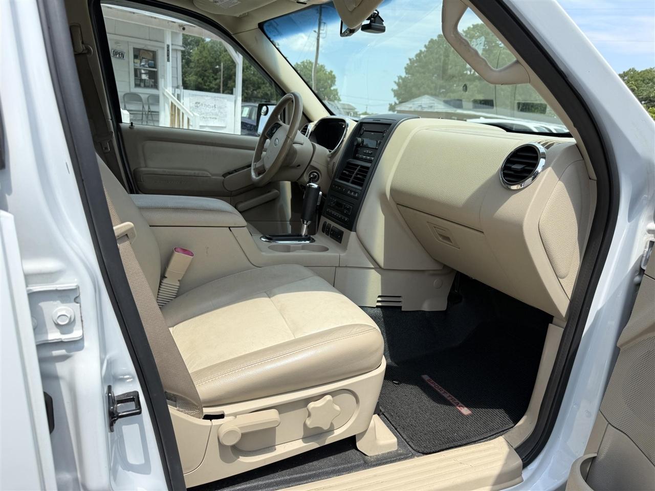 Ford Explorer Sport Trac  2007