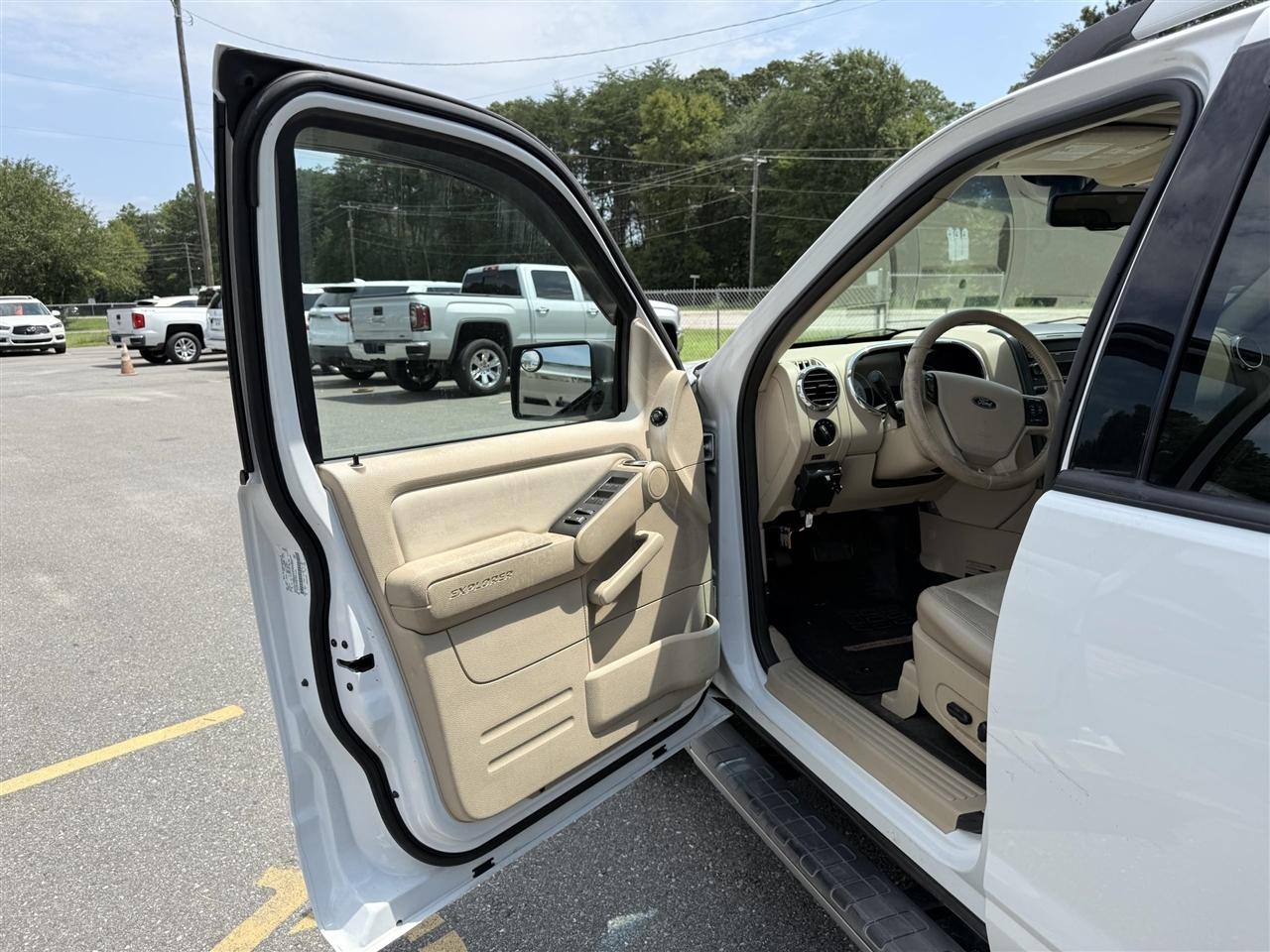 Ford Explorer Sport Trac  2007